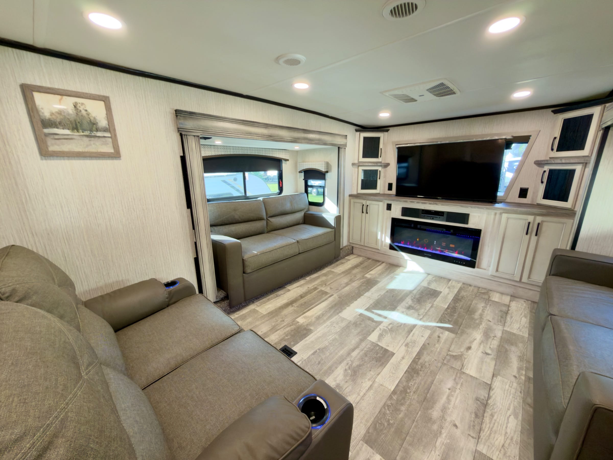 2022 Forest River Sandpiper 378FB — 18