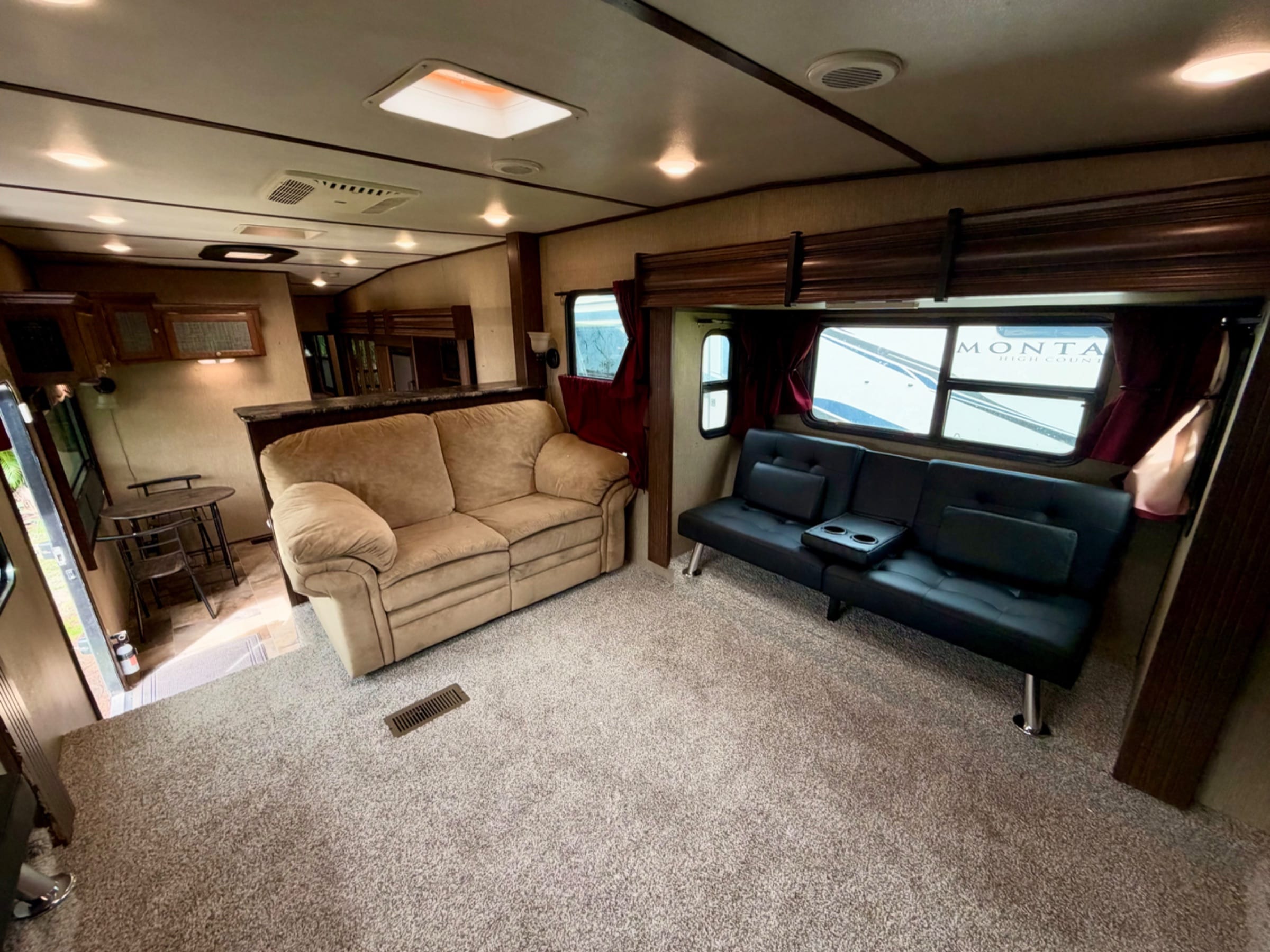 🚨2017 Keystone Sprinter🚨  Modelo: 334FWFLS — 9