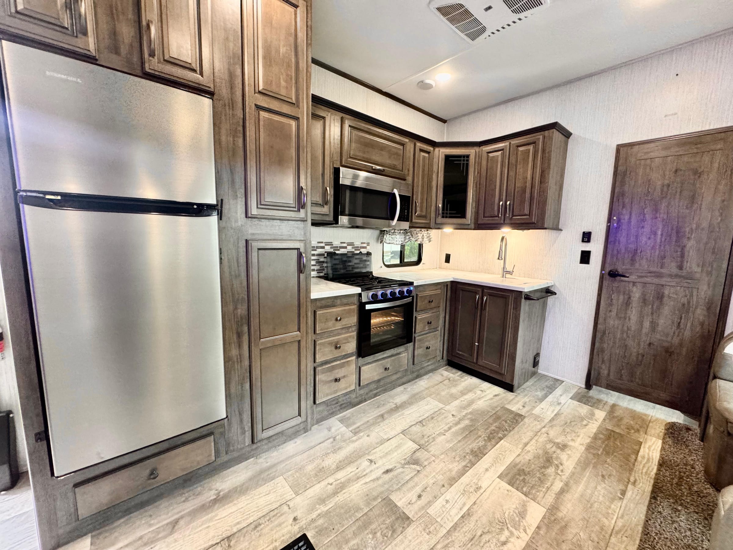 🔥 2020 Forest River Sierra 3330BB🔥 — 5