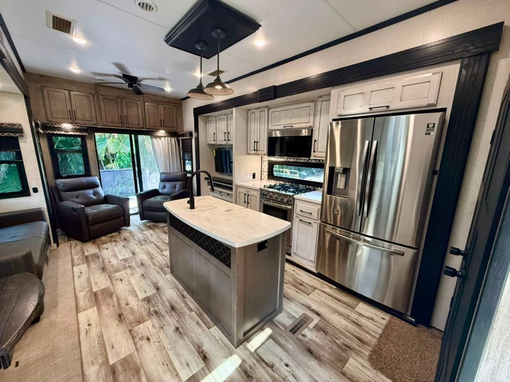 Durango Gold RV — 14