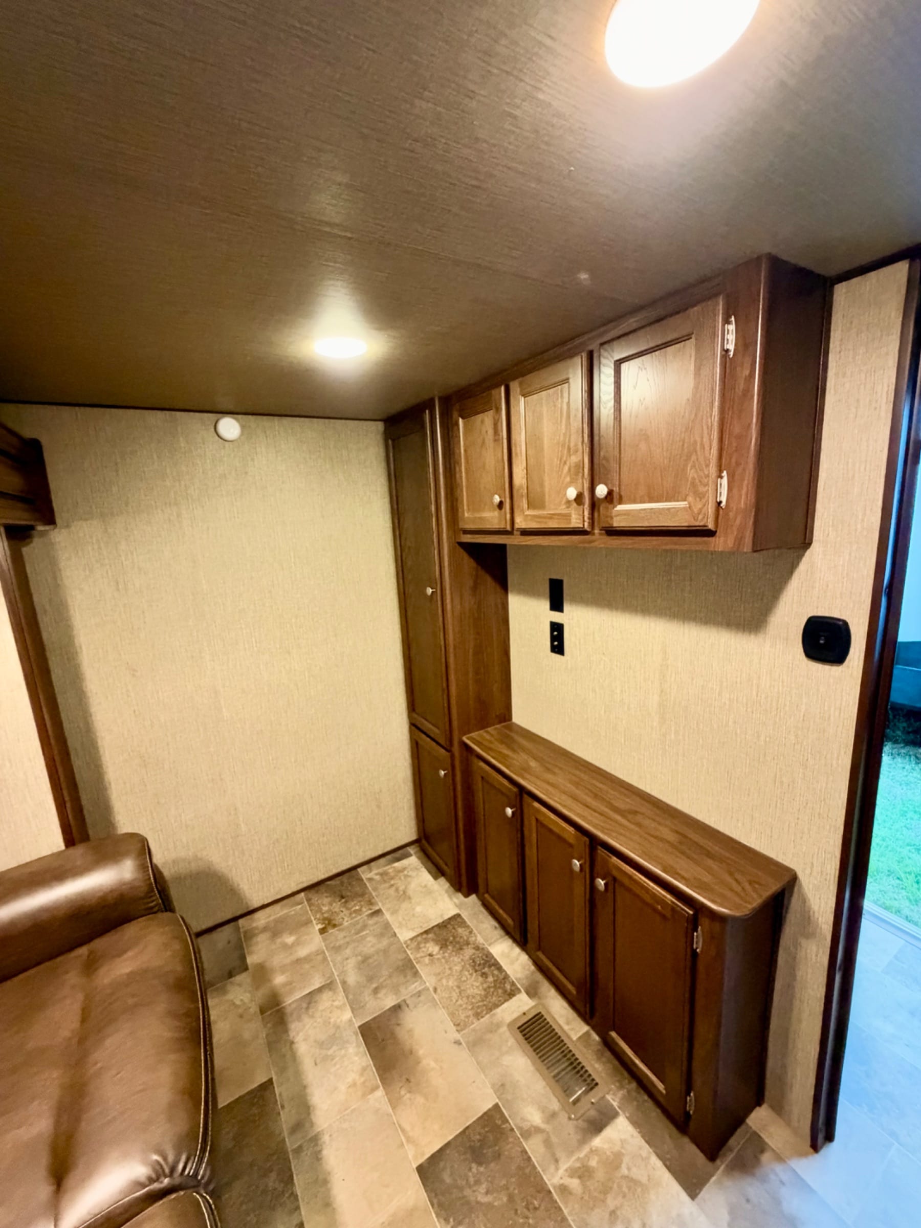 🚨2018 Keystone Sprinter🚨 — 14