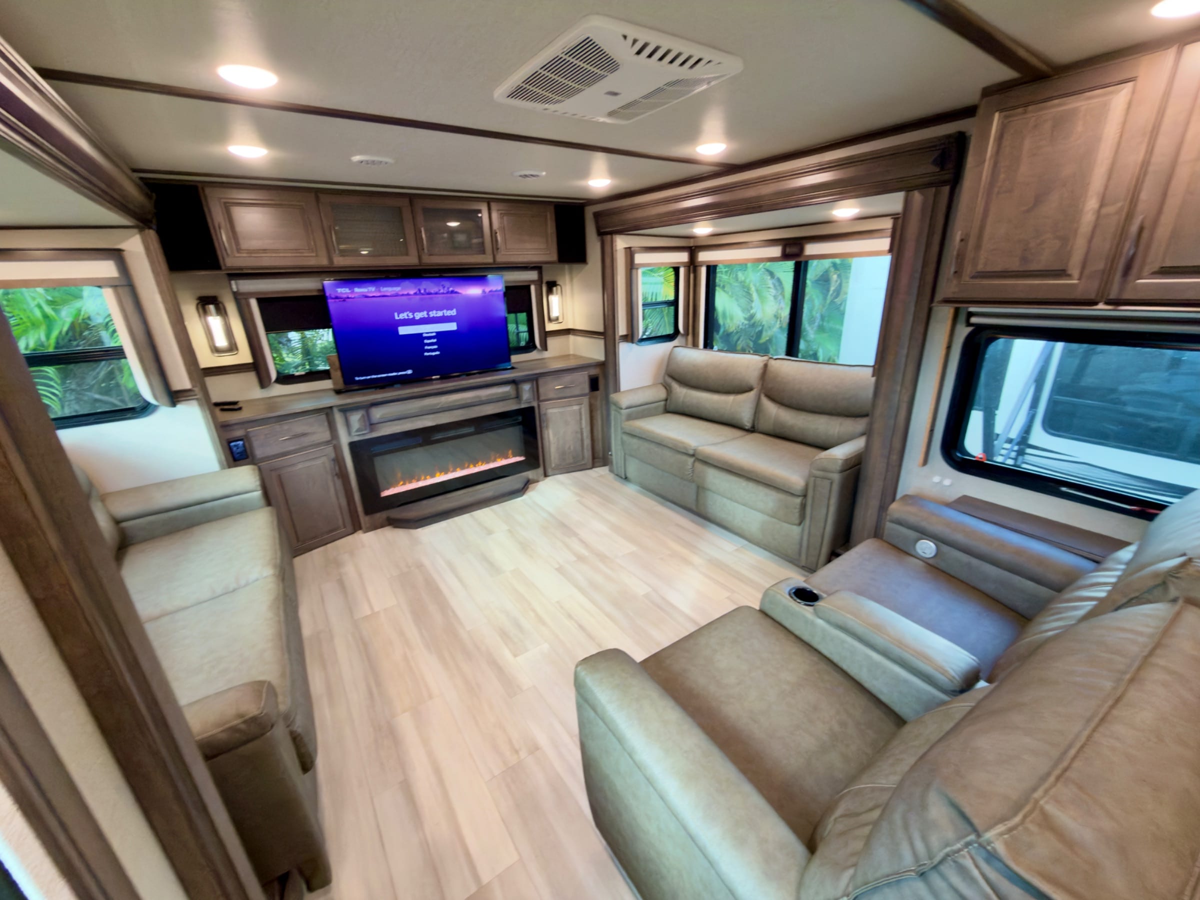 🔥 2022 Grand Design Solitude 🔥 — 9