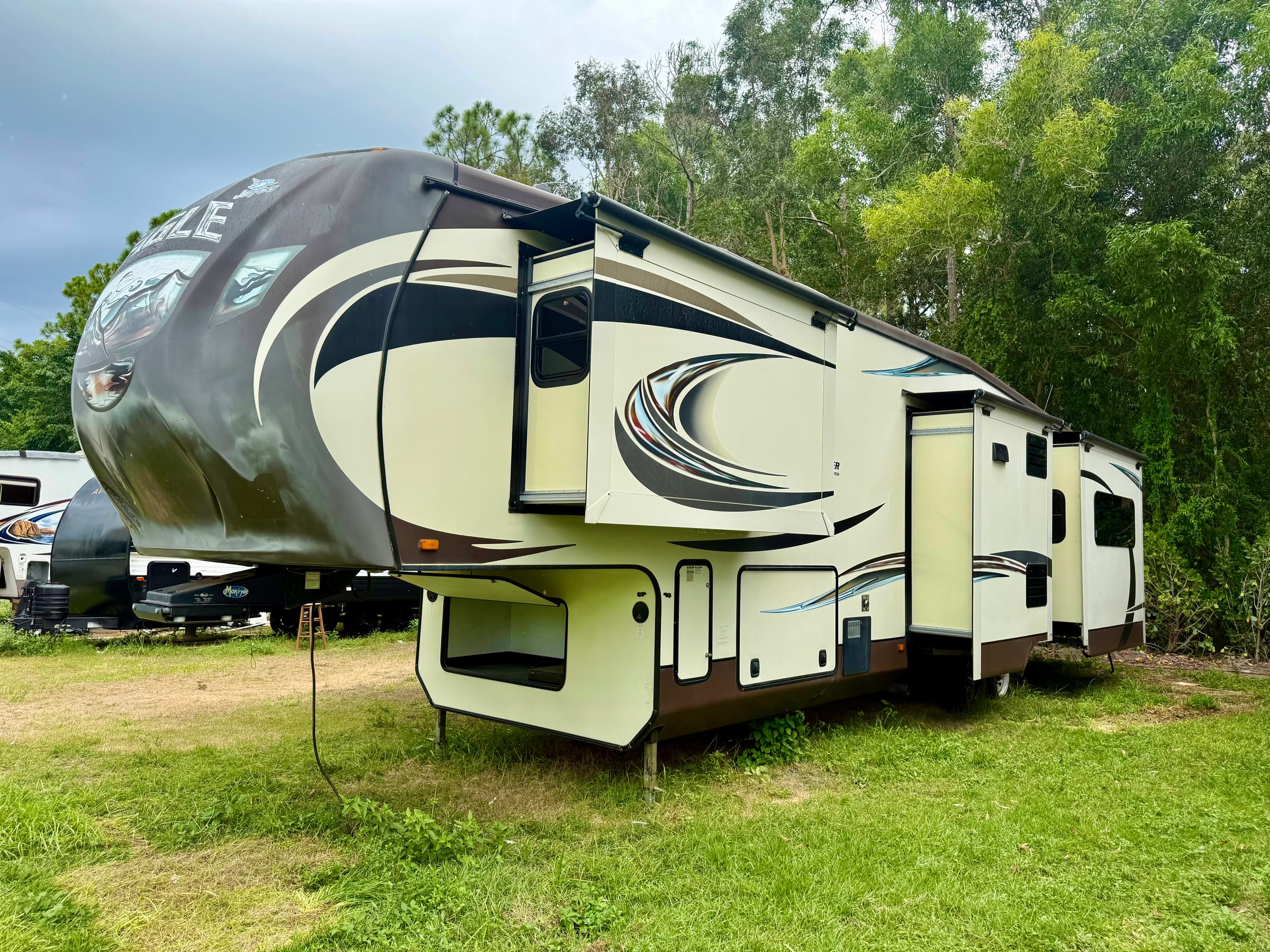 🚨🔥 JAYCO EAGLE PREMIER – 38 FEET 🔥🚨 — 1
