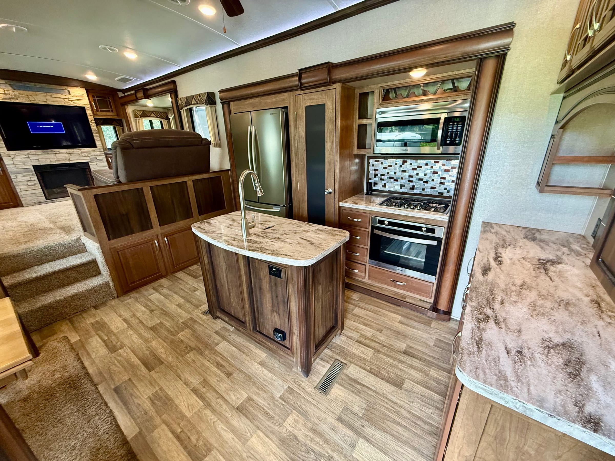 🔥 2017 Keystone Montana 3791RD🔥 — 5