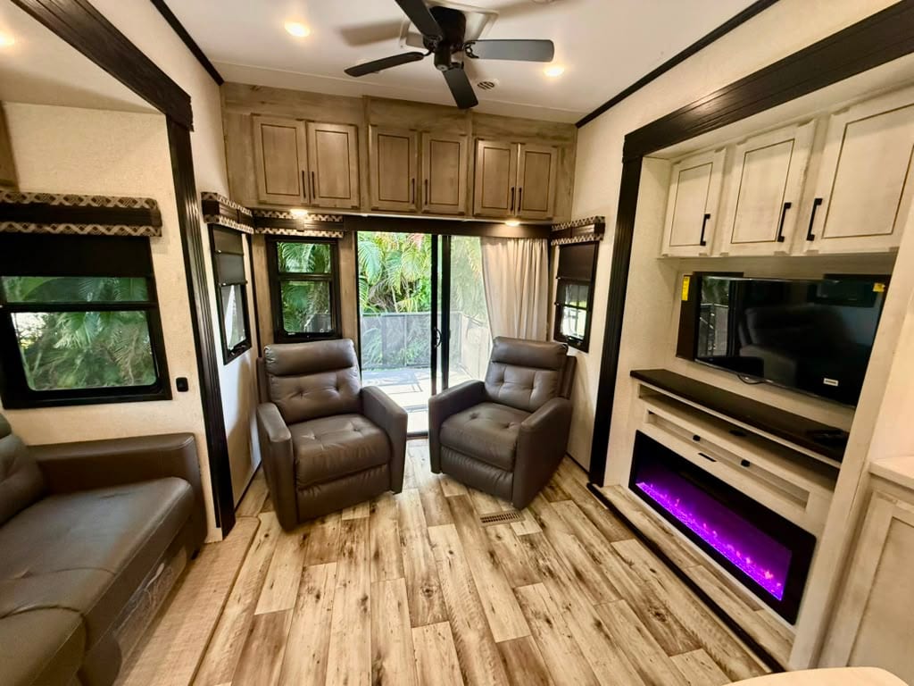 Durango Gold RV — 9