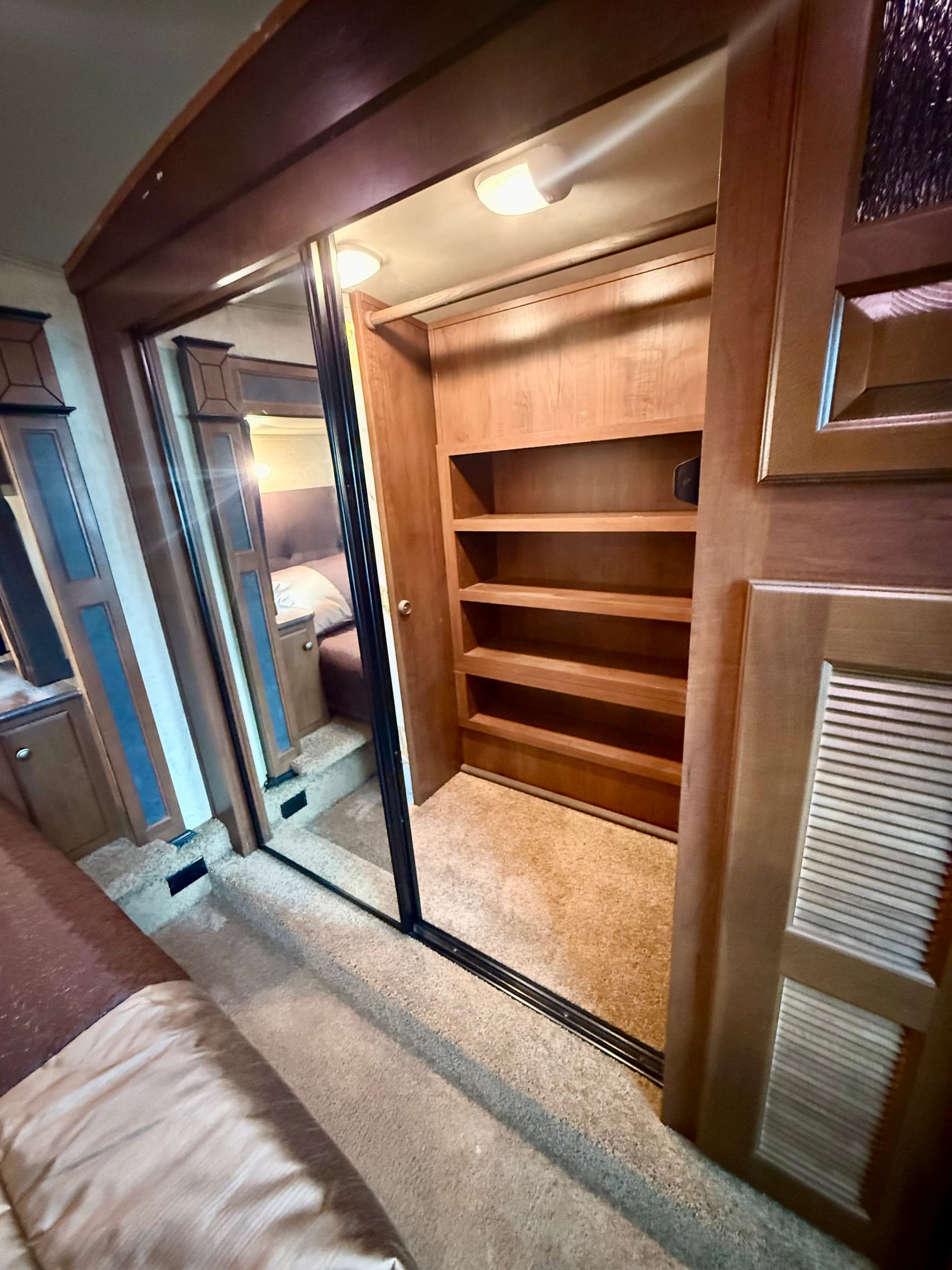 🚨🔥 JAYCO EAGLE PREMIER – 38 FEET 🔥🚨 — 17