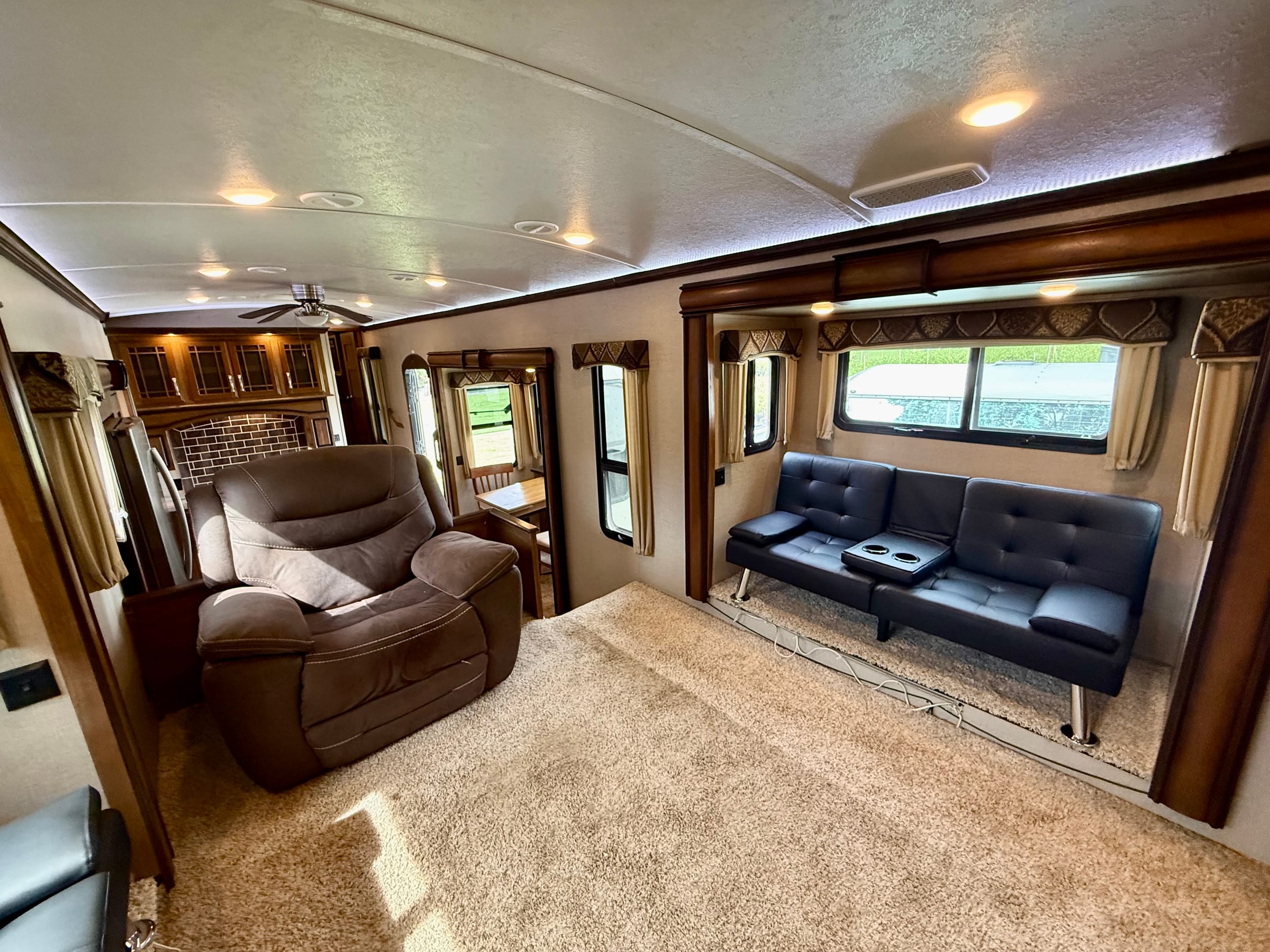 🔥 2017 Keystone Montana 3791RD🔥 — 10