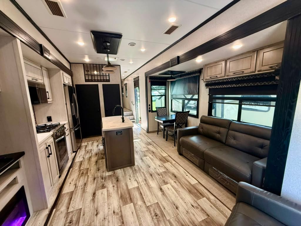 Durango Gold RV — 7