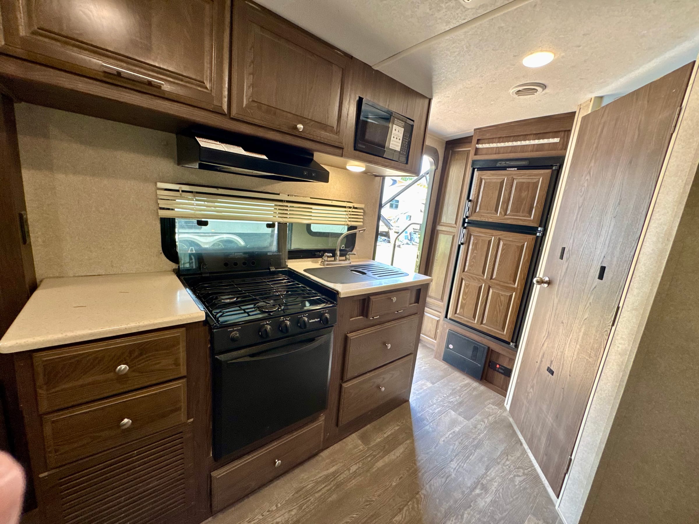 🚨 2019 Flagstaff Micro Lite🚨 — 8