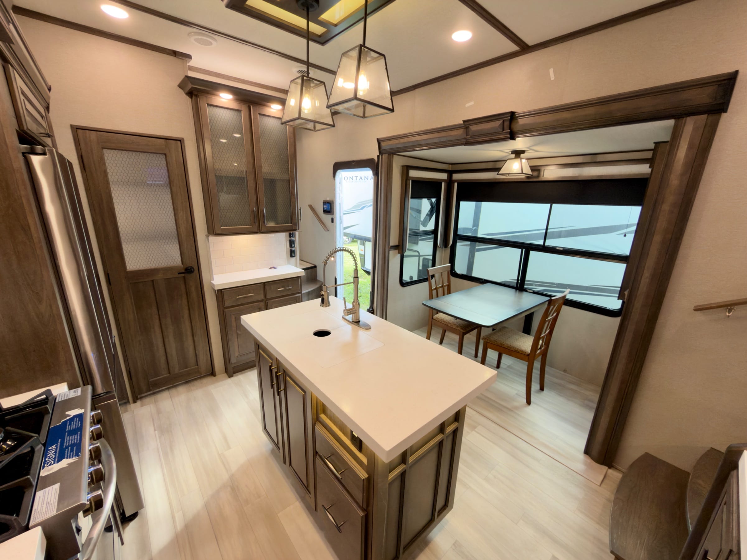 🔥 2022 Grand Design Solitude 🔥 — 7