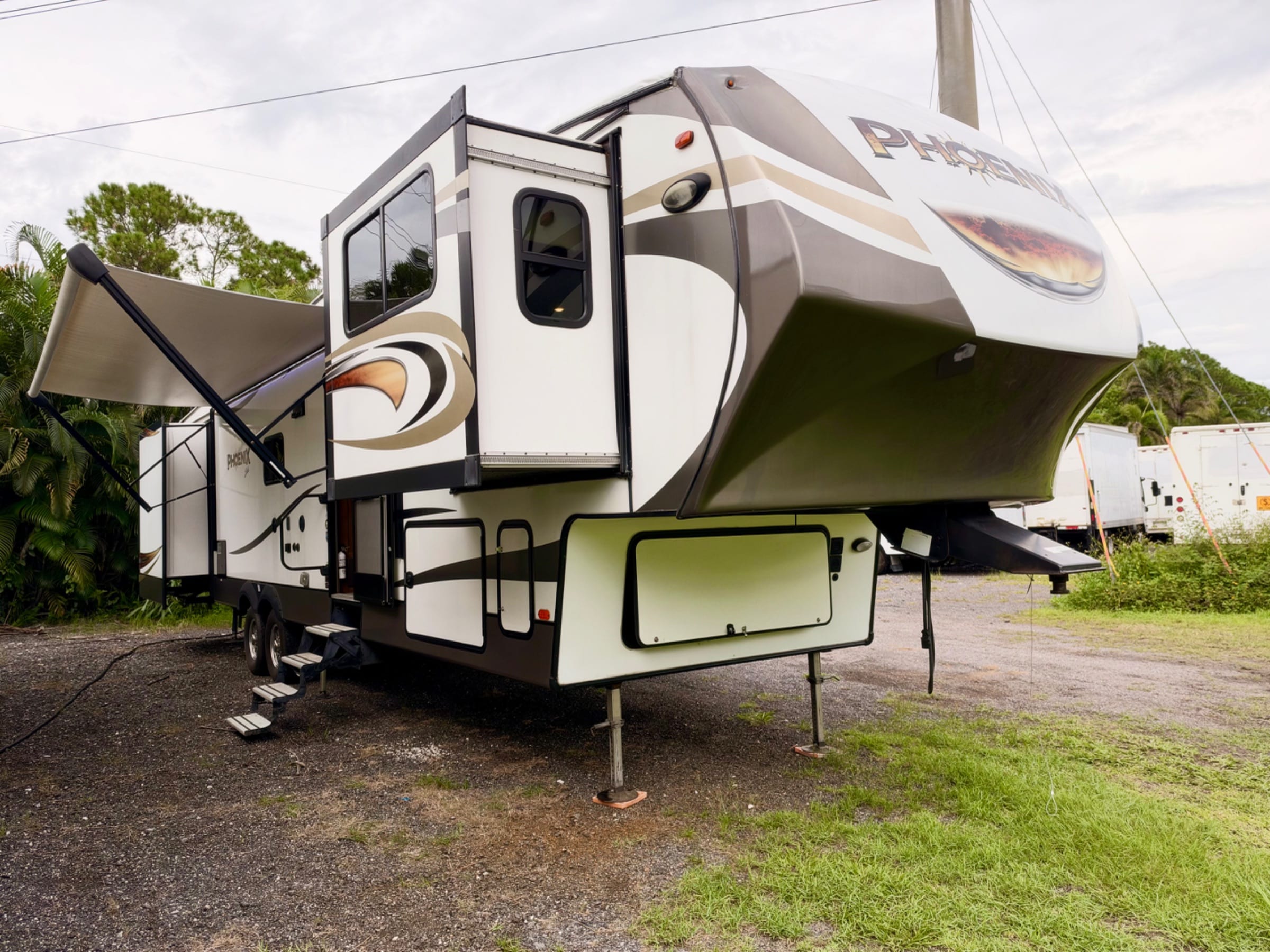  2018 Shasta Phoenix — 1