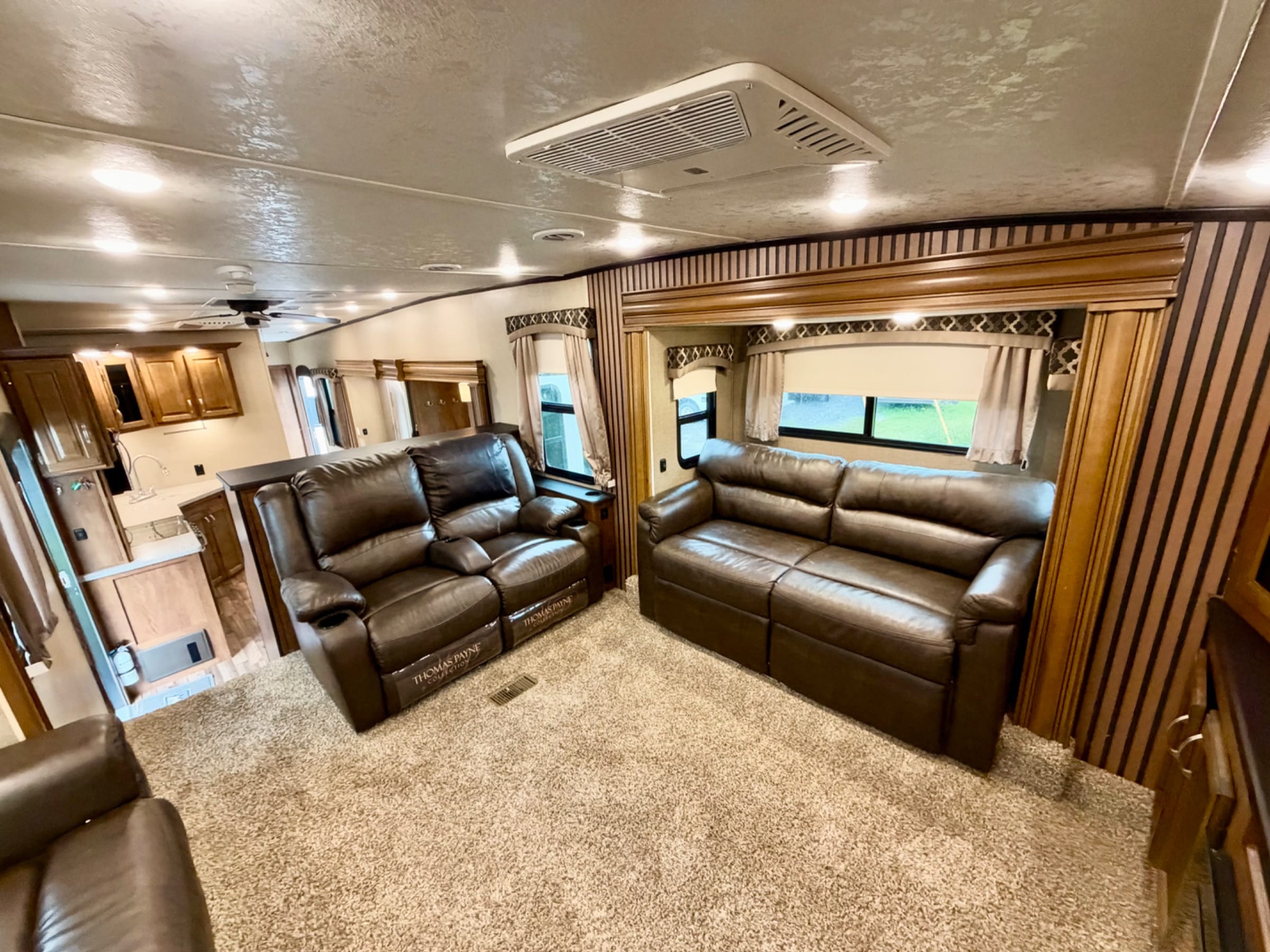  2018 Shasta Phoenix — 10